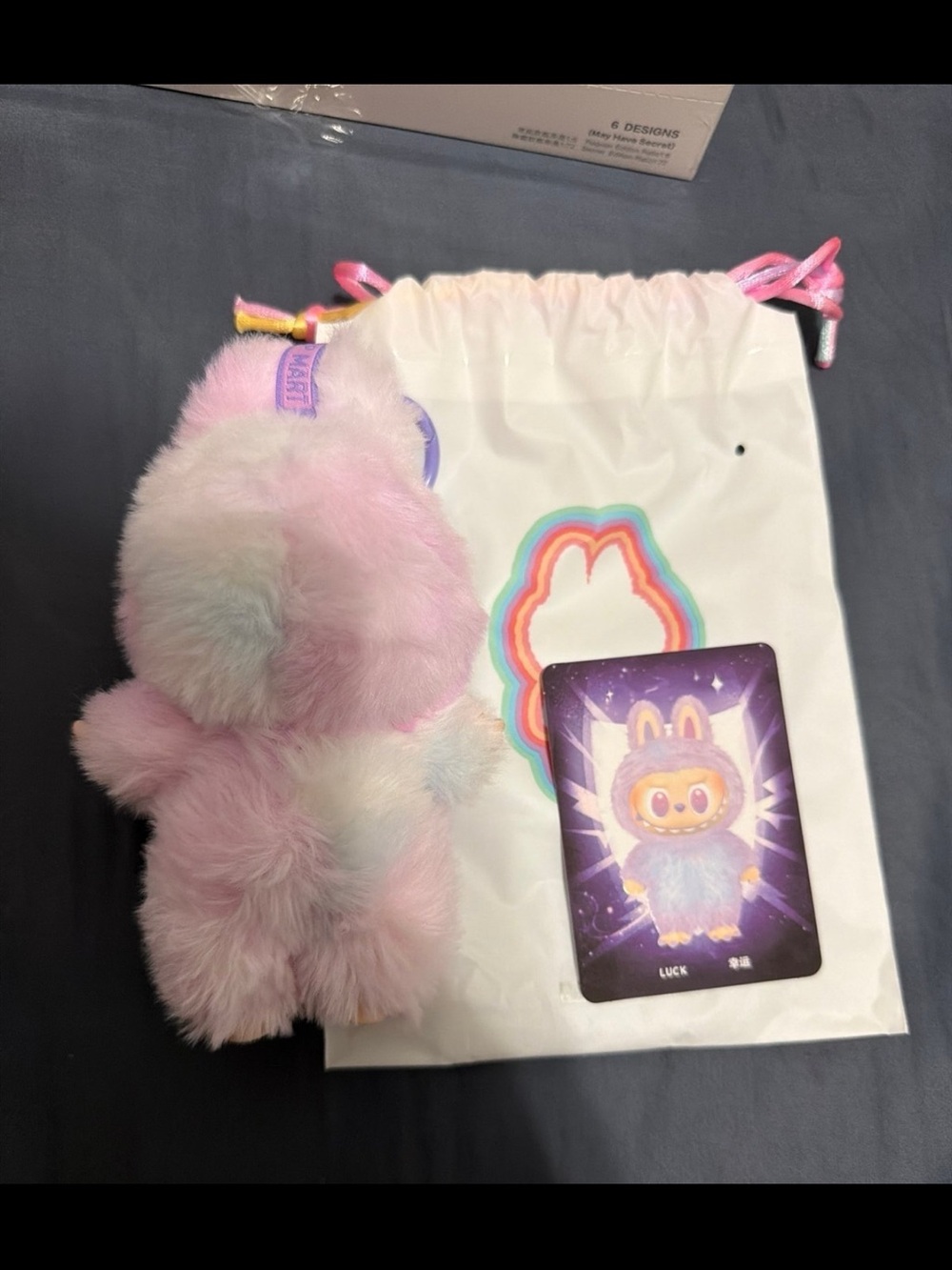 Labubu Big into Energy Luck - Picture 2 of 2